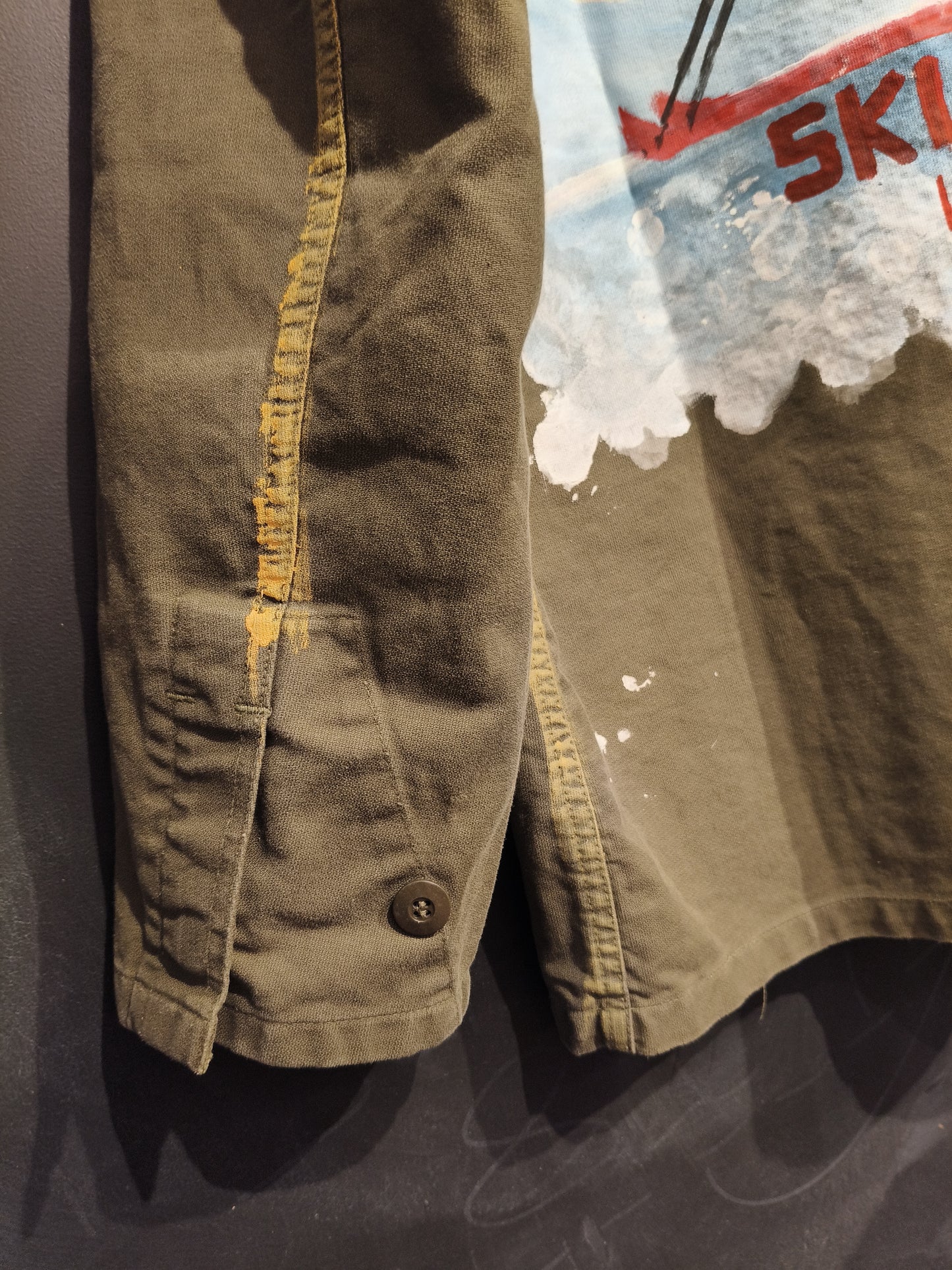 Giacca Vintage Militare dipinta a mano.Tg M NOTPRINTED. Ski club-play boy. Pezzo unico nr 5053