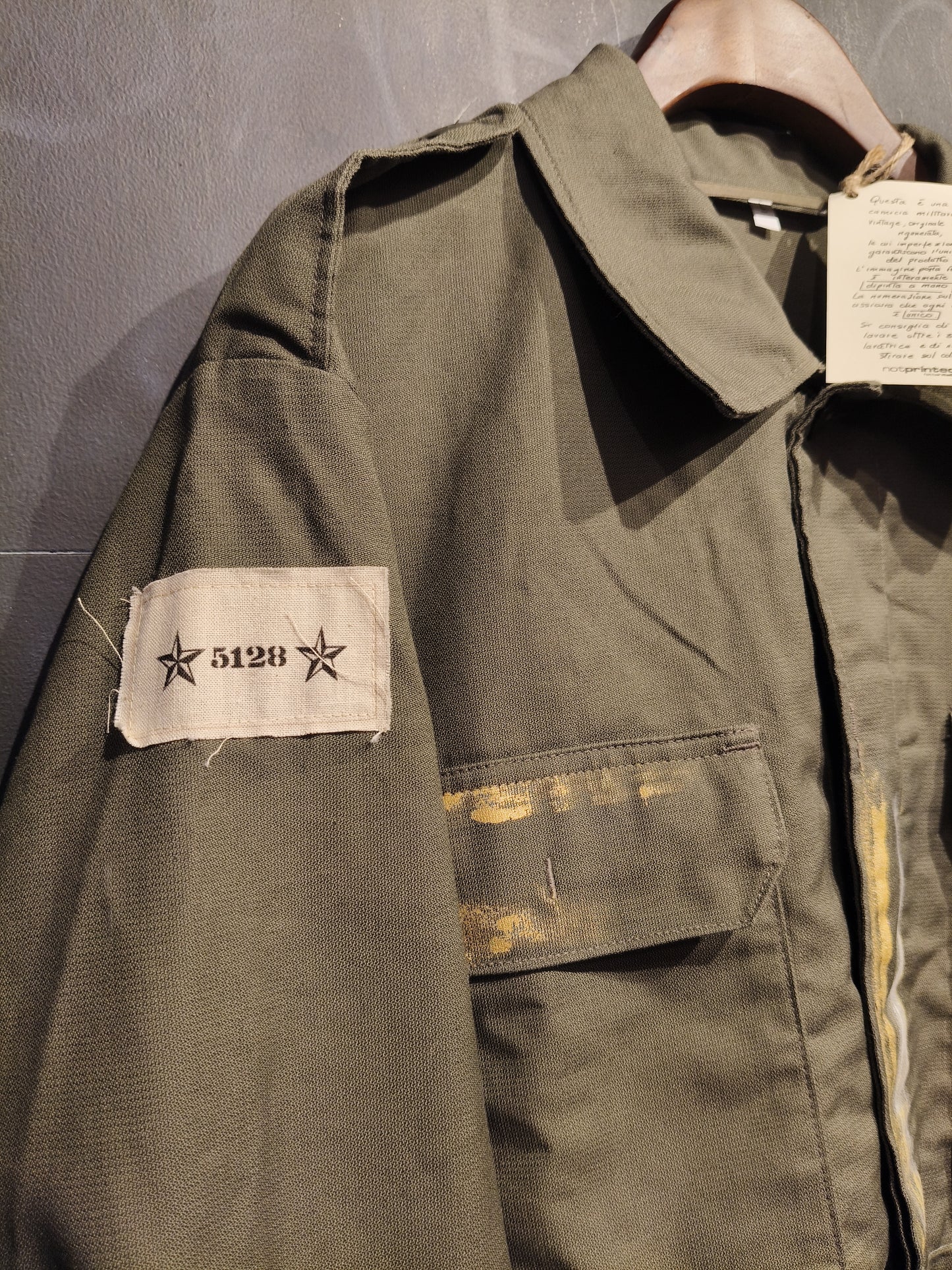 Giacca Vintage Militare dipinta a mano.Tg L NOTPRINTED. Crans montana. Pezzo unico nr 5126